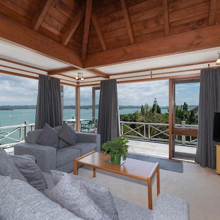 Te Maiki Escape - Russell Holiday Home Buitenkant foto