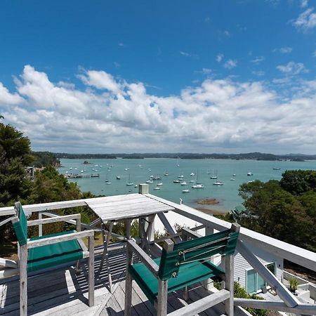 Te Maiki Escape - Russell Holiday Home Buitenkant foto