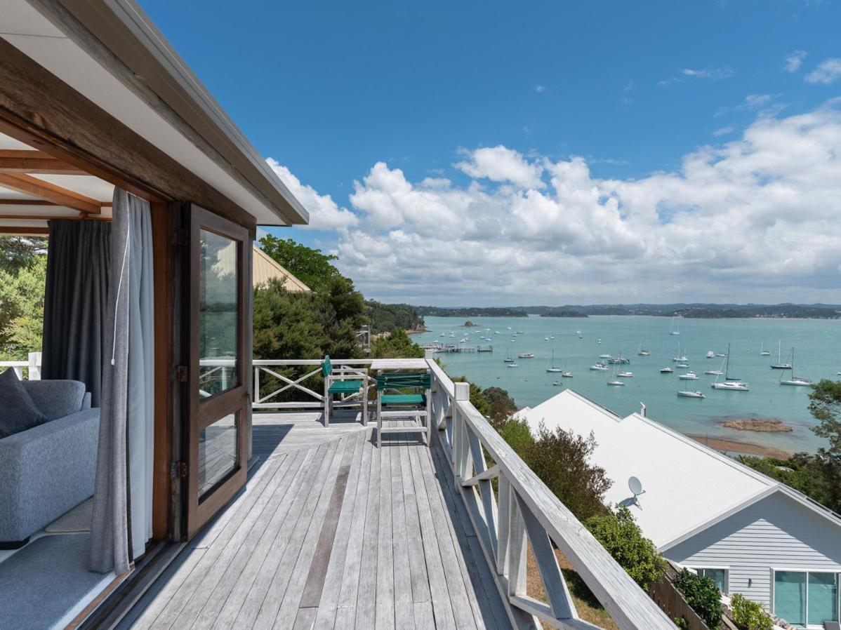 Te Maiki Escape - Russell Holiday Home Buitenkant foto